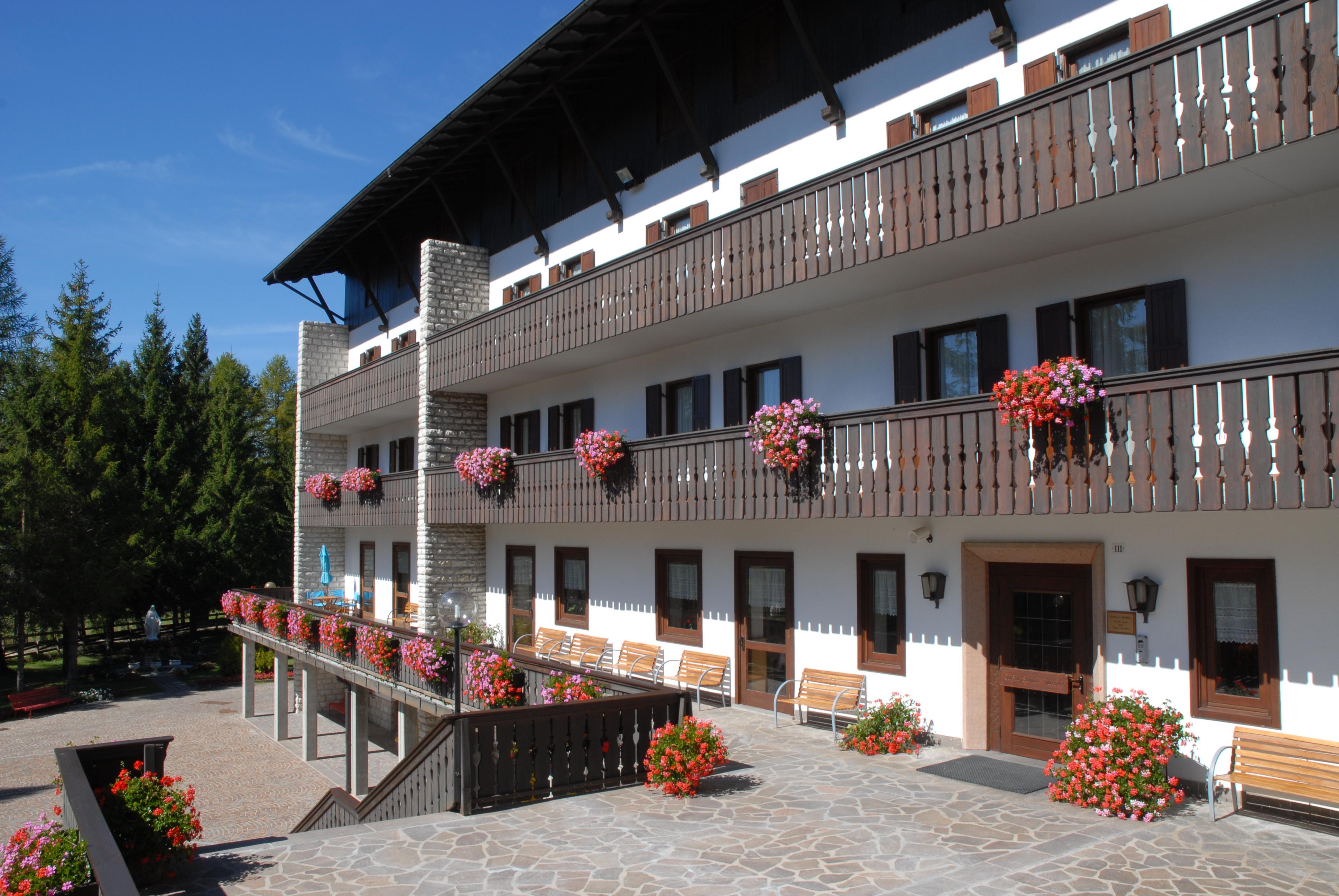 Hotel Casa Santa Maria Folgaria Exterior foto